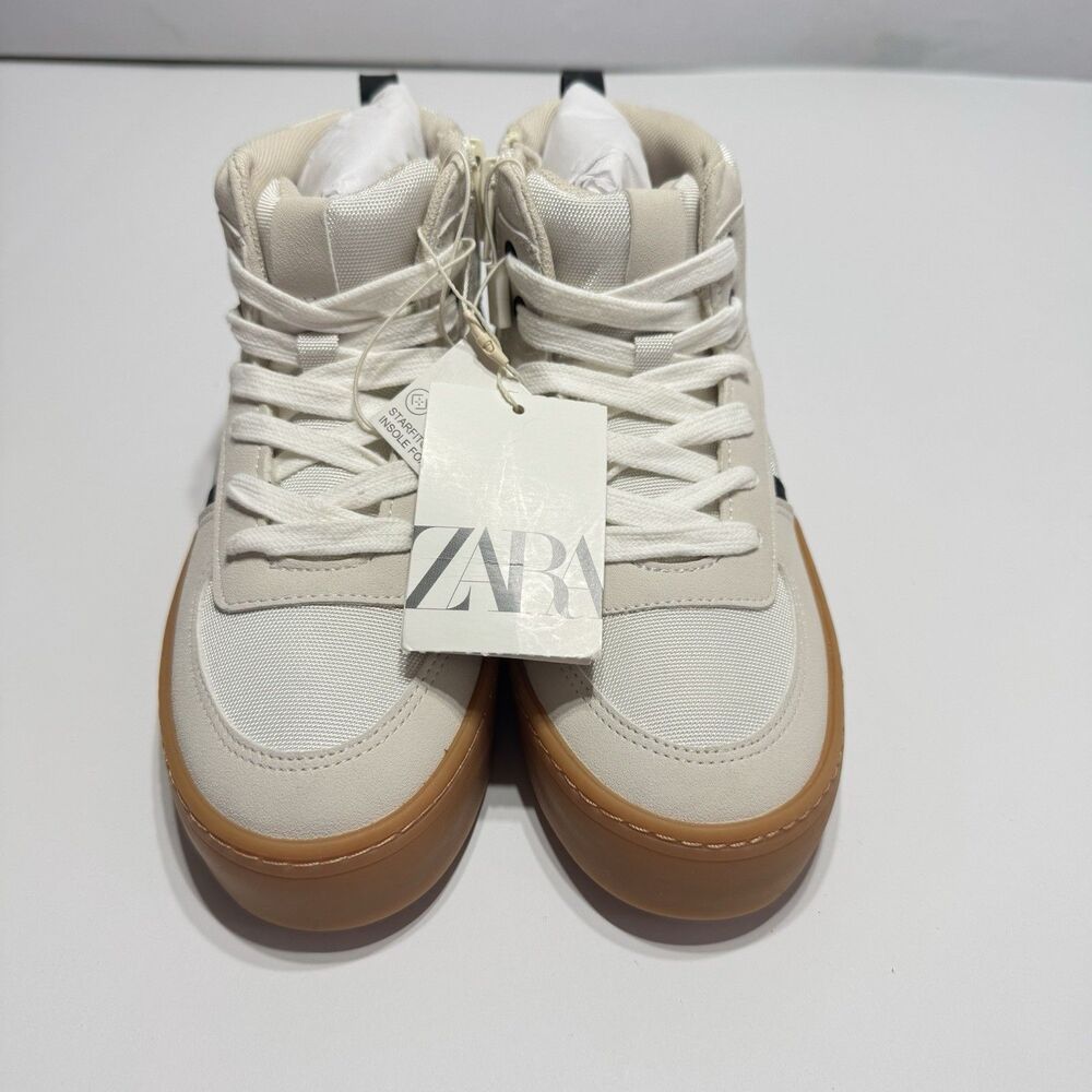 Zara Kids High Top Sneakers Cream Gum Sole Side Zip Shoes NWT Size EU 33 US 2